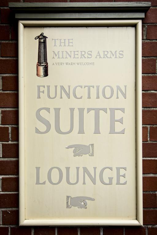 The Miners Arms Hotel ลีดส์ ภายนอก รูปภาพ